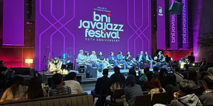 Foto : Konferensi pers BNI Java Jazz Festival 20th Anniversary di kawasan Senayan, Jakarta Pusat pada Rabu, 19 Maret 2025 dihadiri oleh Dewi Gontha, Presiden Direktur Java Festival Production bersama Tim Program Java Festival Production, Perwakilan Sponsor, serta Artis & Musisi Java Jazz Festival 2025. (Doc. Idris Daulat)